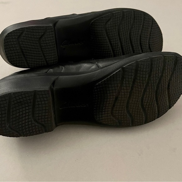 Clarks Comfort Angie Pearl Slip On Black Leather Clogs Loafers - Picture 9 of 10